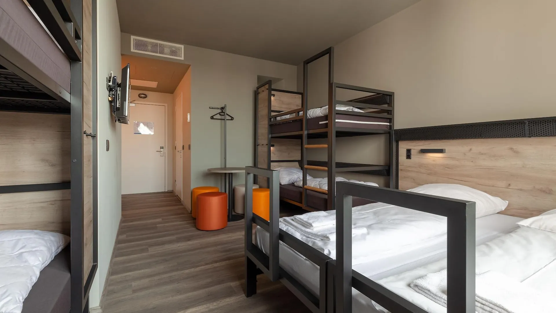 Хостел Ao Hotel Venezia Mestre 2