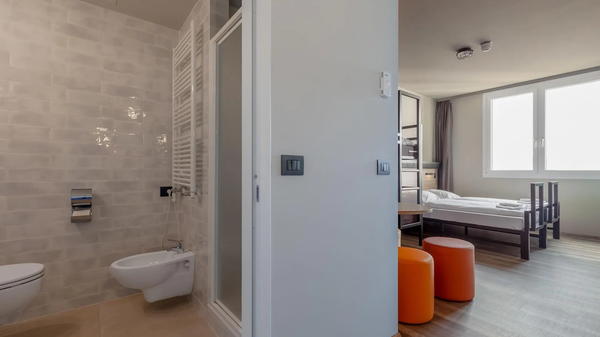 Хостел Ao Hotel Venezia Mestre 2 Италия