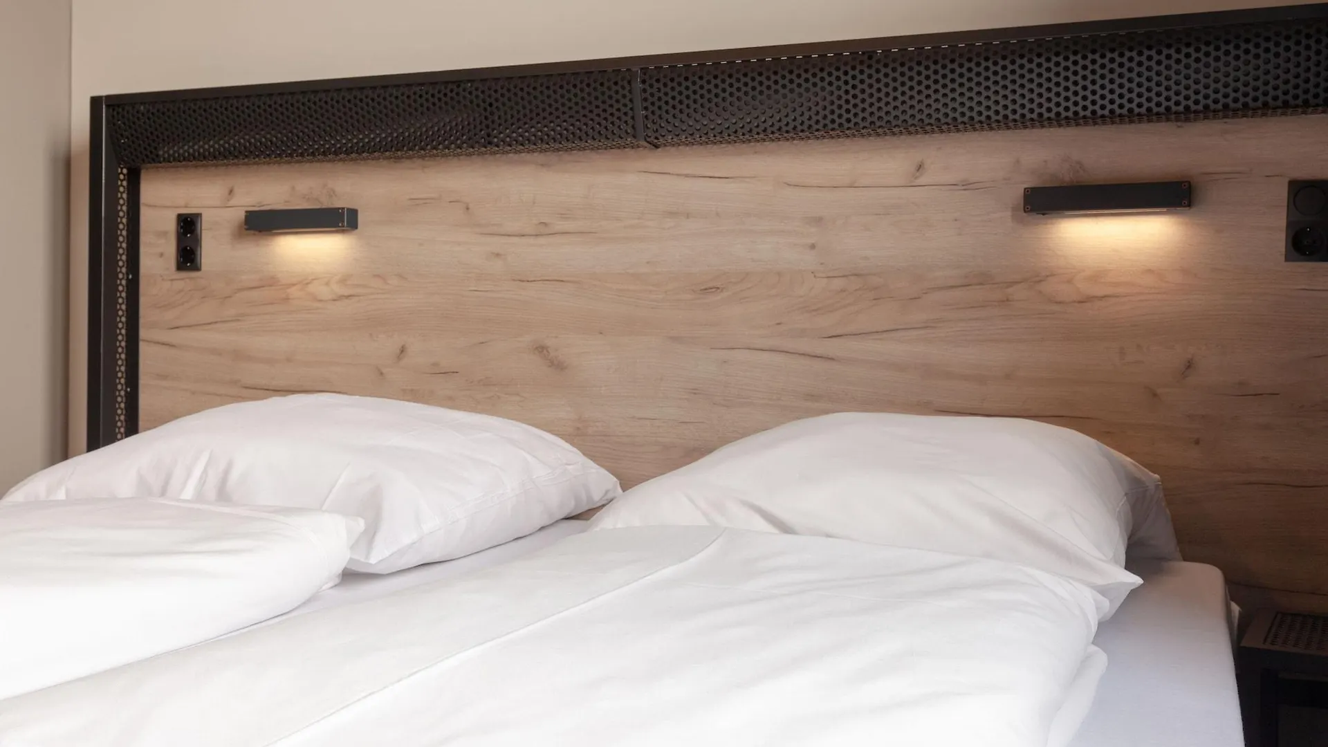 Хостел Ao Hotel Venezia Mestre 2 Италия